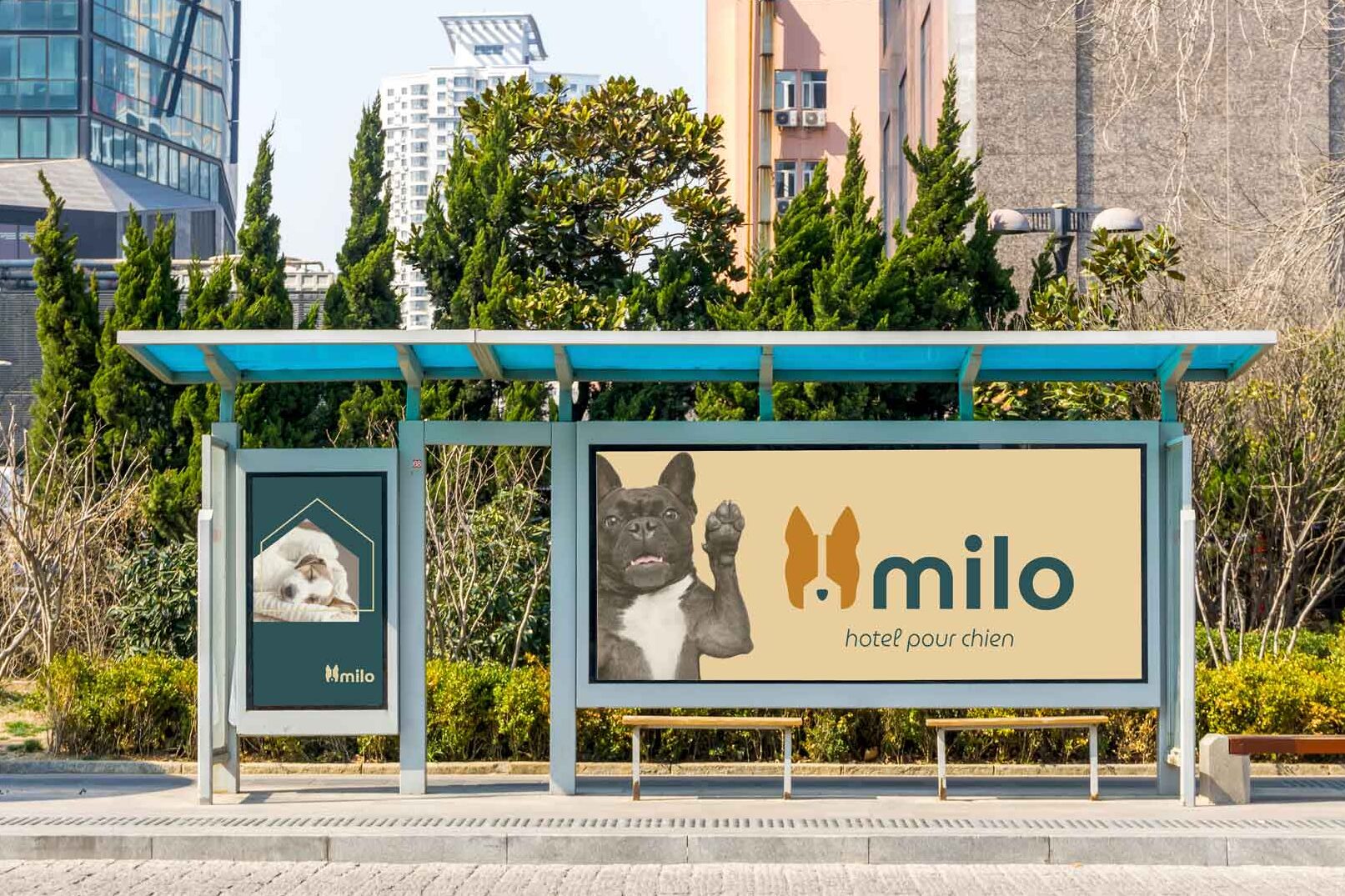 Affichage publicitaire extérieur pour l'hôtel milo